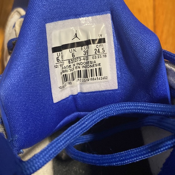 Jordan’s 12 - Picture 3 of 6